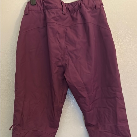 The North Face Maroon Snow Pants - Picture 6 of 10
